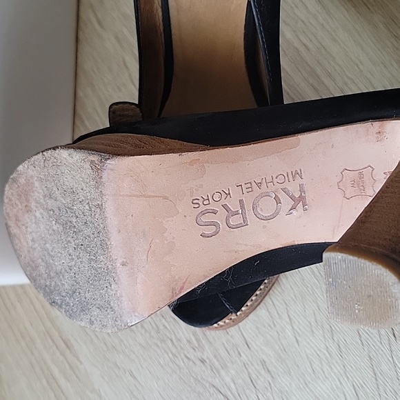 Michael Kors Wood Platform Black Suede Crossed Strap Buckle Sandals - Picture 7 of 7